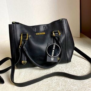 New Steve Madden Blolana Black With Matte Finish It came With A Bag In Bag